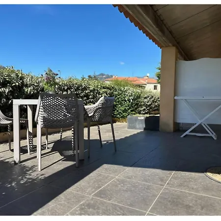 T2 Dolce & B3 Avec Piscine Apartment